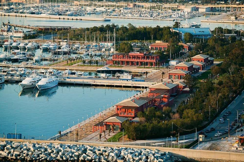 Family Apt With Garden Next To The Sea 아테네 외부 사진